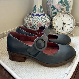 Dansko Brandy Mary Jane’s